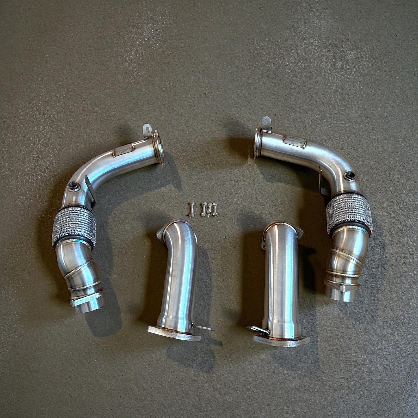 Palenon Performance Racing Downpipes For BMW G90 M5 & G99 M5-4